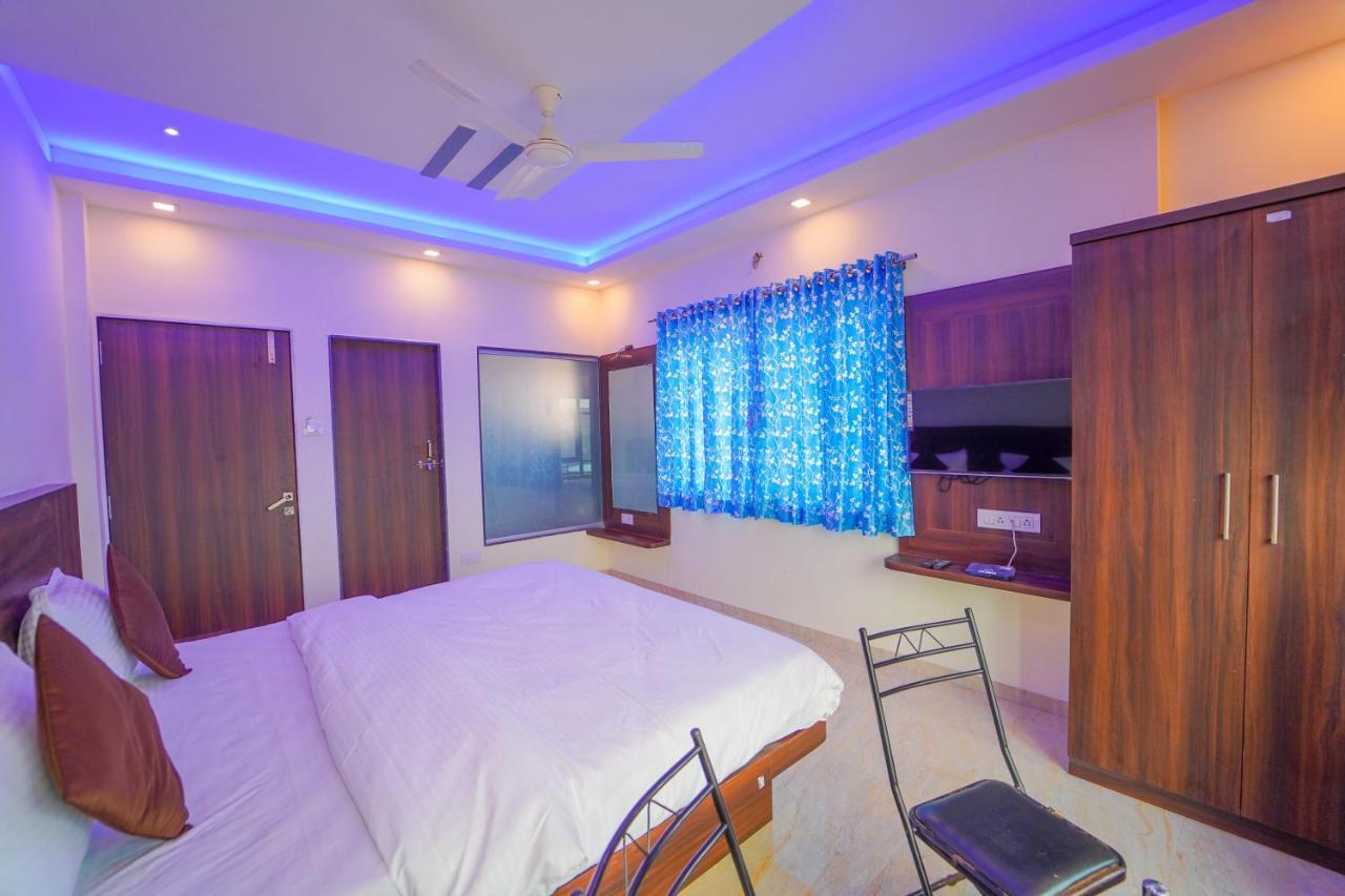 Veggies Residency & Pure Veg Restaurant Hotel Mahābaleshwar Exterior foto
