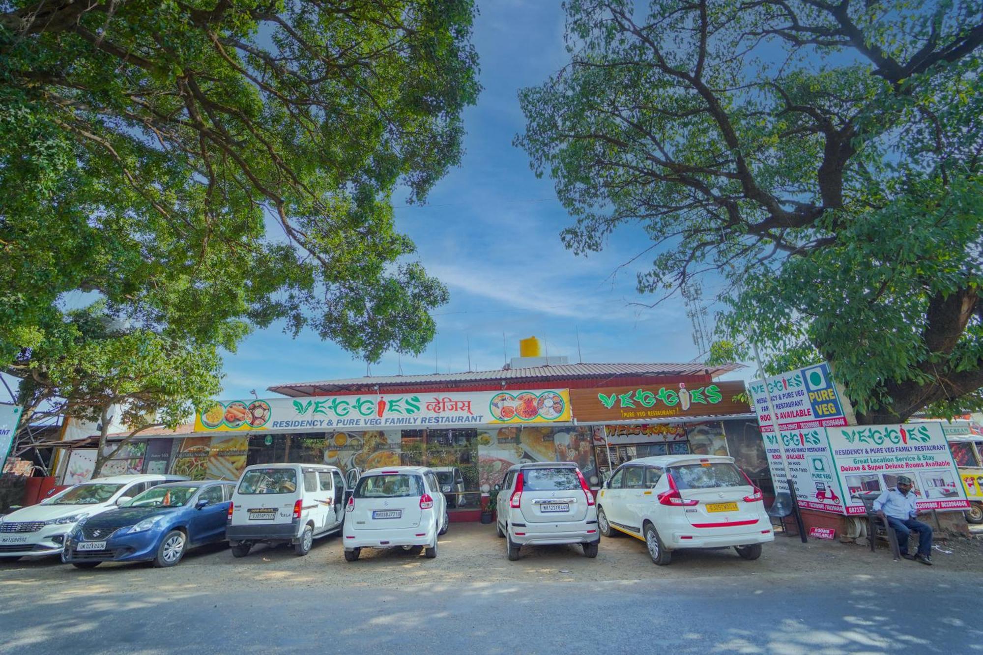 Veggies Residency & Pure Veg Restaurant Hotel Mahābaleshwar Exterior foto